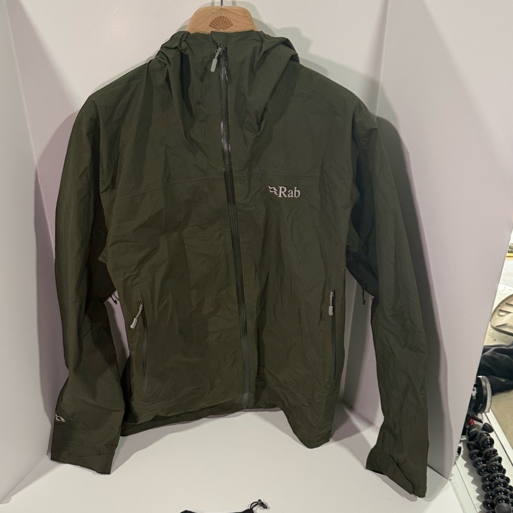 Rab Men's Meridian Lightweight Waterproof Gortex Jacket - Picture 2 of 4